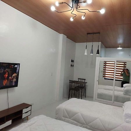 Flb Apartelle Los Banos 로스 바뇨스 외부 사진